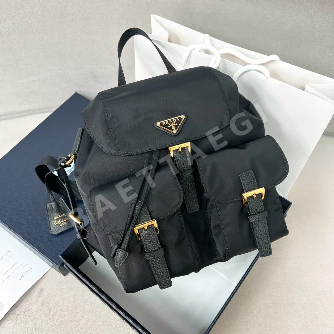 프라다 리에디션 낙하산 나일론 소형 백팩 1BZ677