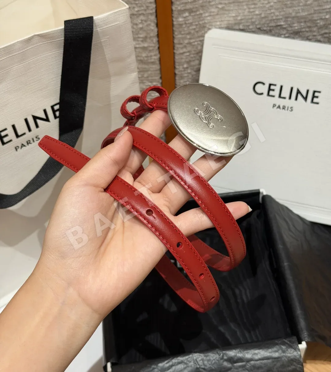셀린느 트릴리옹 가죽 얇은 플레이트 벨트 13MM 상세 이미지 2