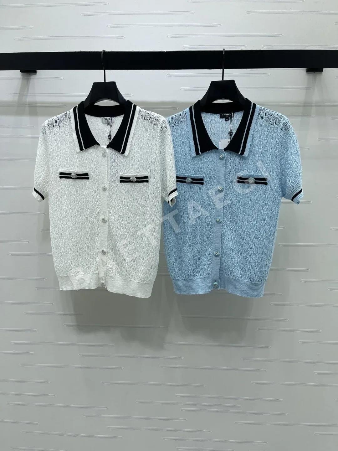 샤넬 더블 포켓 카라 반팔 니트 톱 103965