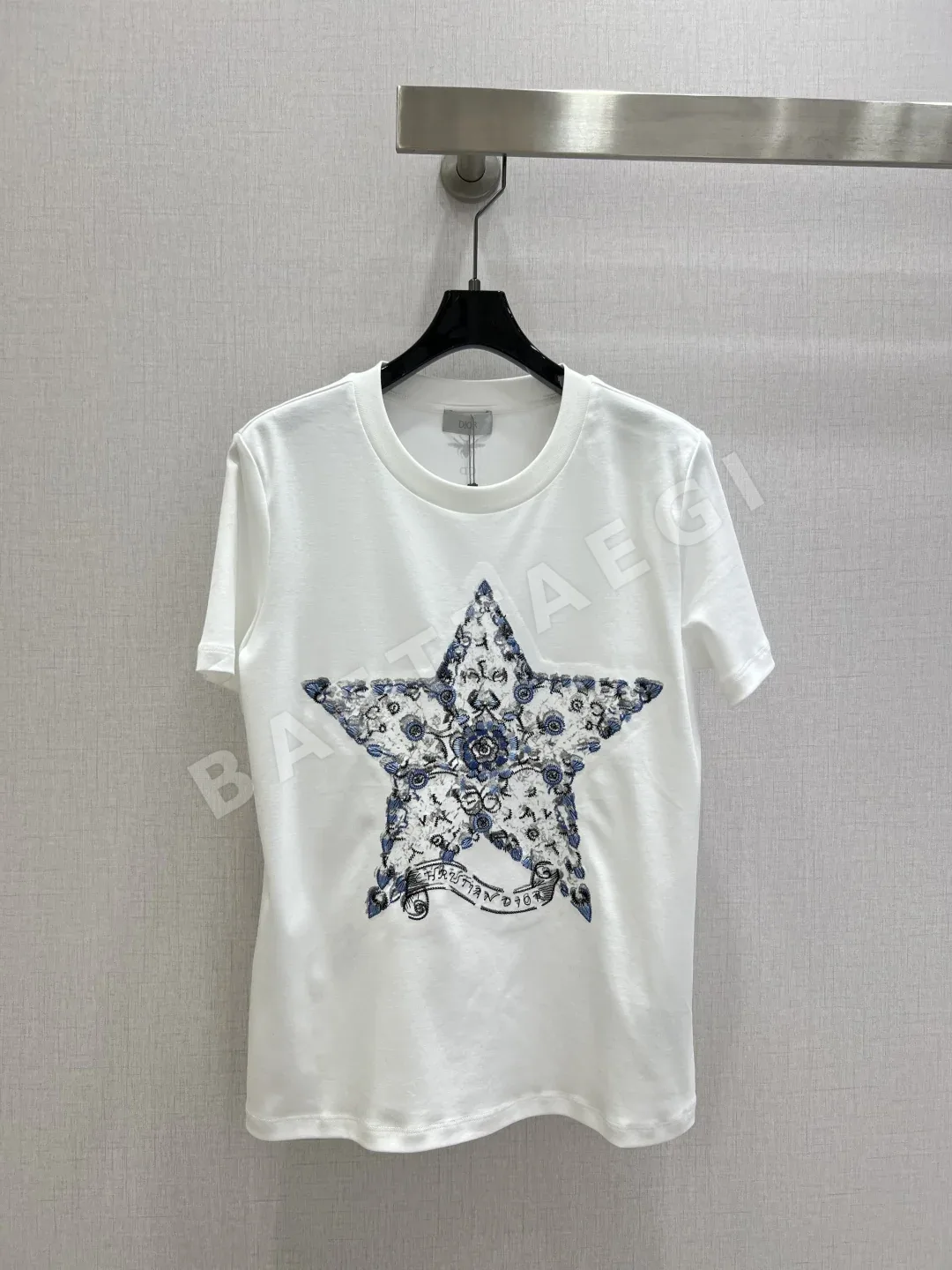 디올 오각별 자수 여성 반팔 티셔츠 51846