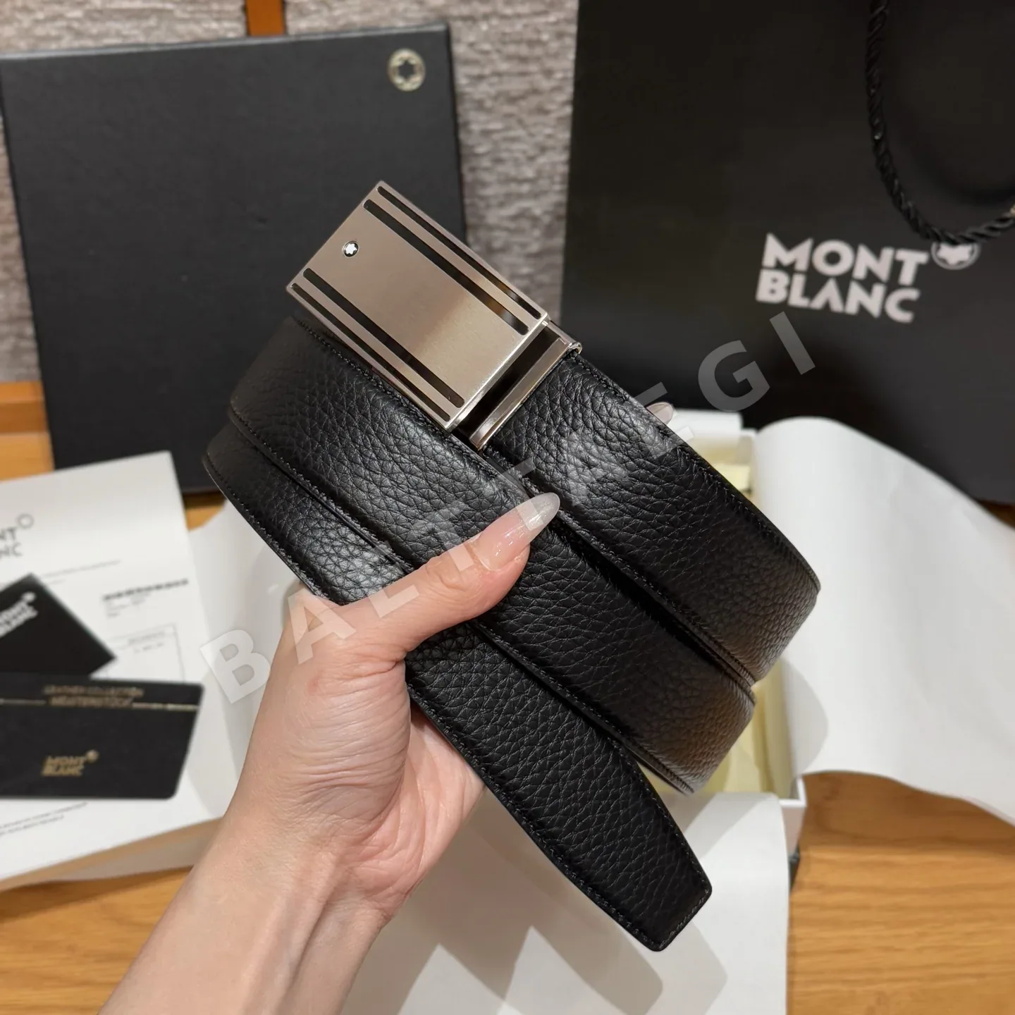 몽블랑 가죽 자동 버클 벨트 상세 이미지 2