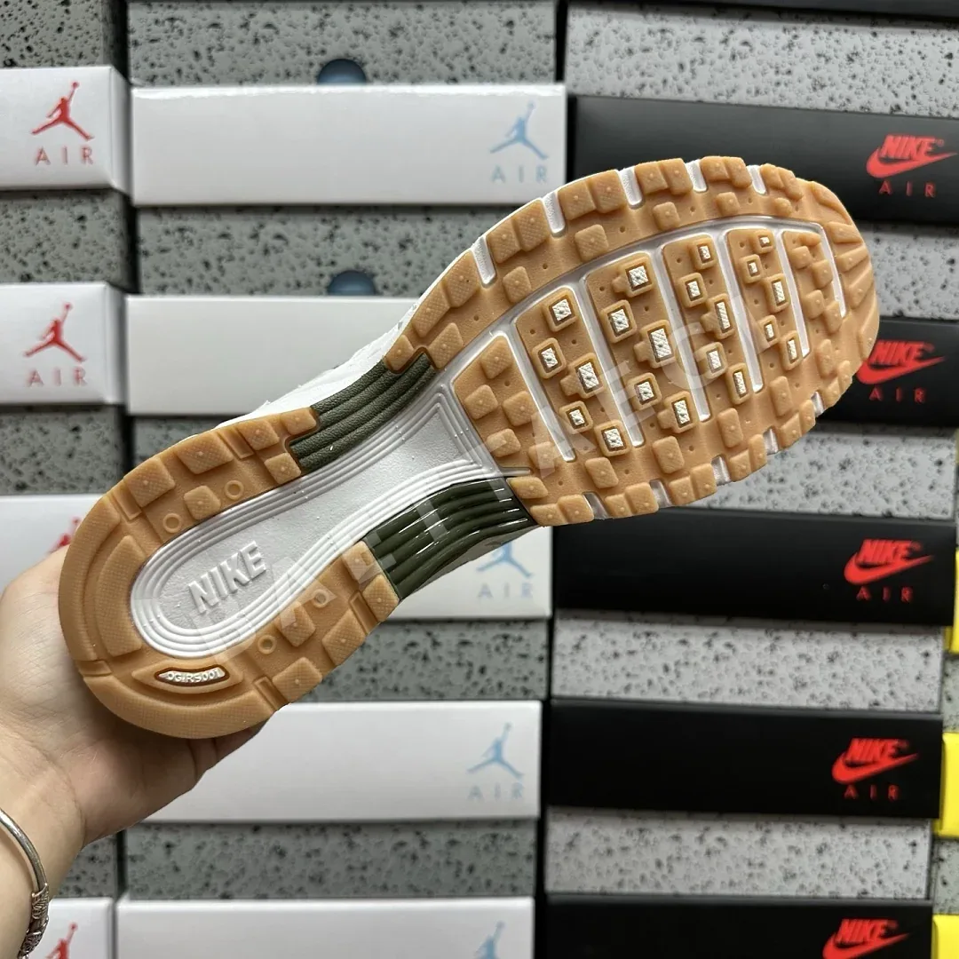 나이키 [CS] P 6000 BV1021-016 201562 Nike P-6000 Light Bone Medium Olive Gum 상세 이미지 8