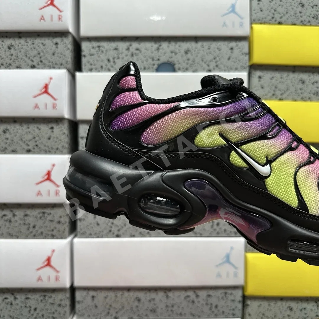 나이키 [DF] 에어 맥스 플러스 DZ3670-006 201513 Nike Air Max Plus Northern Lights 상세 이미지 6