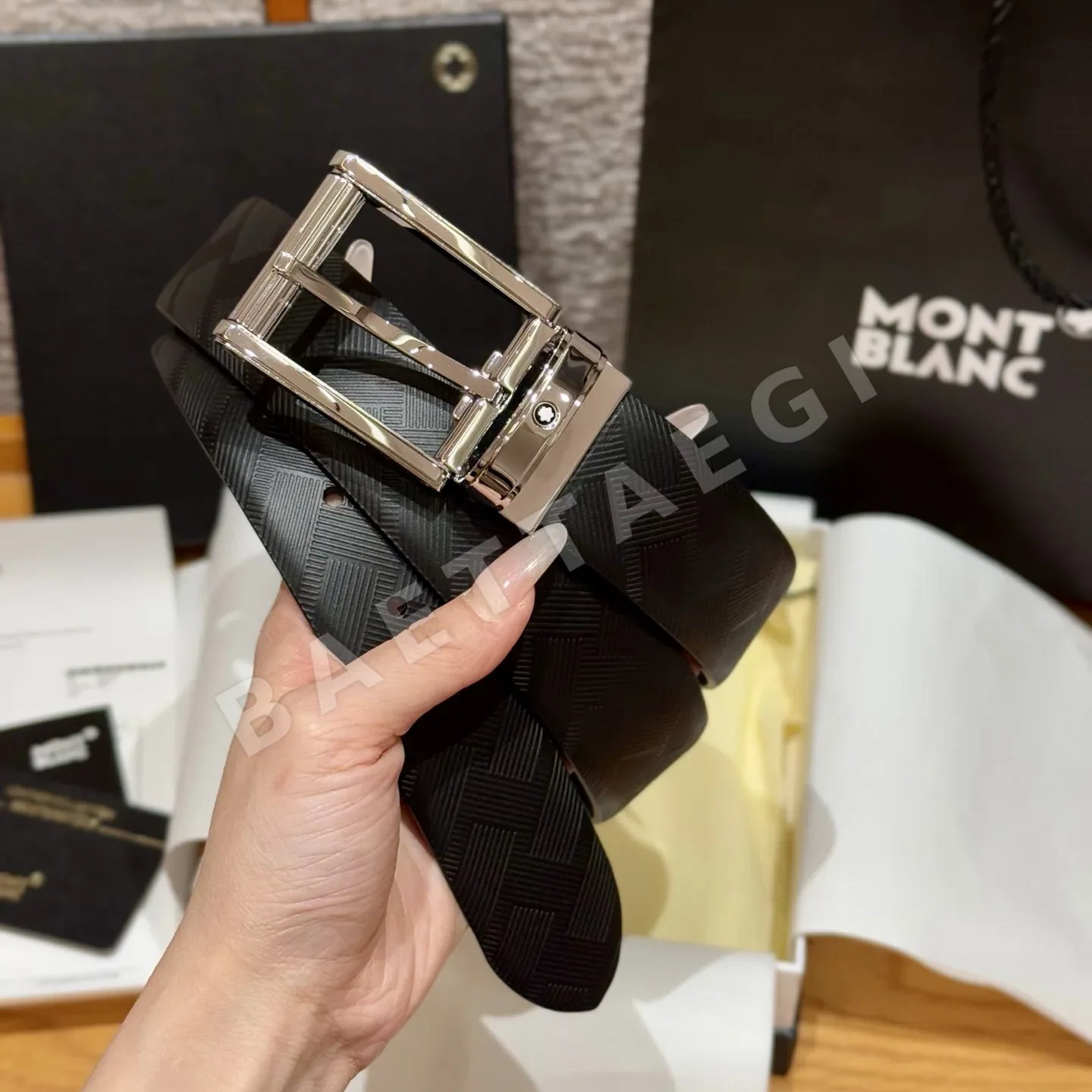 몽블랑 소가죽 블랙 벨트 상세 이미지 2