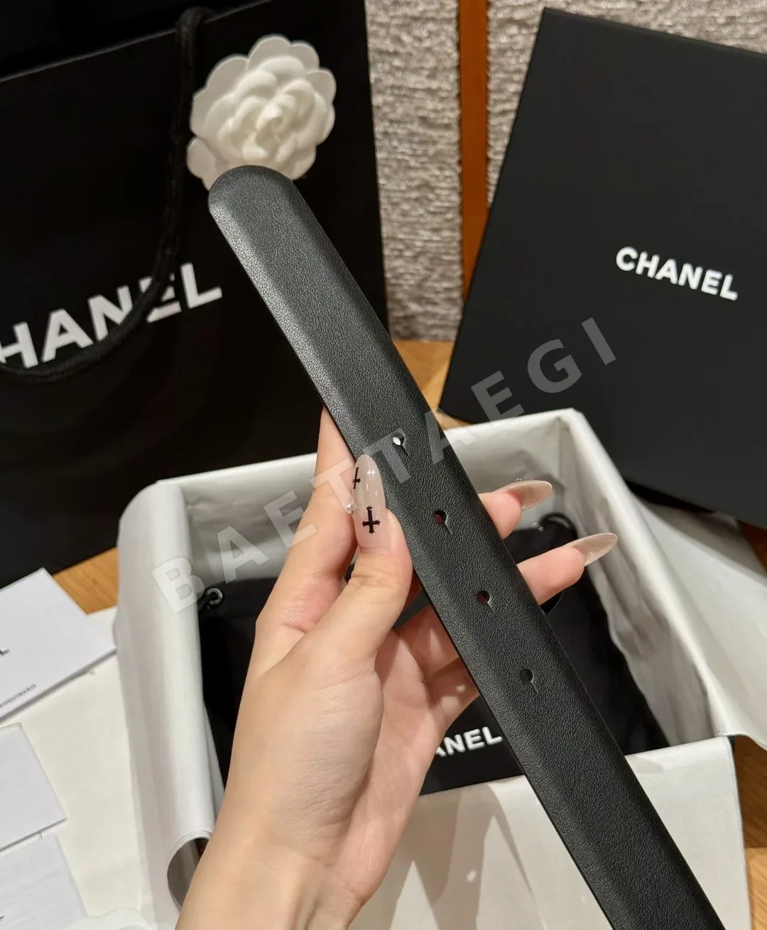 샤넬 클래식 더블 C 골드 버클 소가죽 벨트 상세 이미지 7