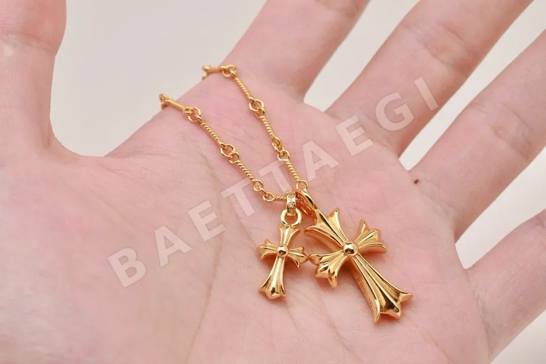 크롬하츠 22K 골드 도금 로즈 레드 더블 크로스 목걸이 상세 이미지 4