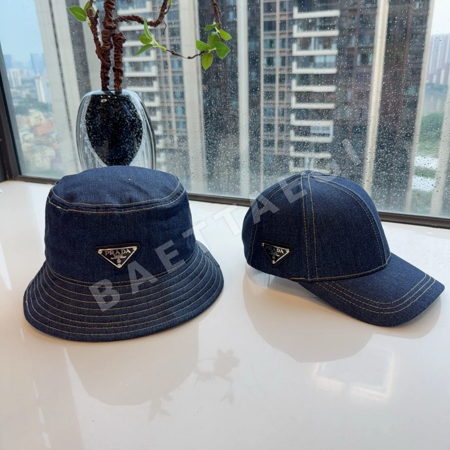 프라다 데님 피셔맨 캡 85106