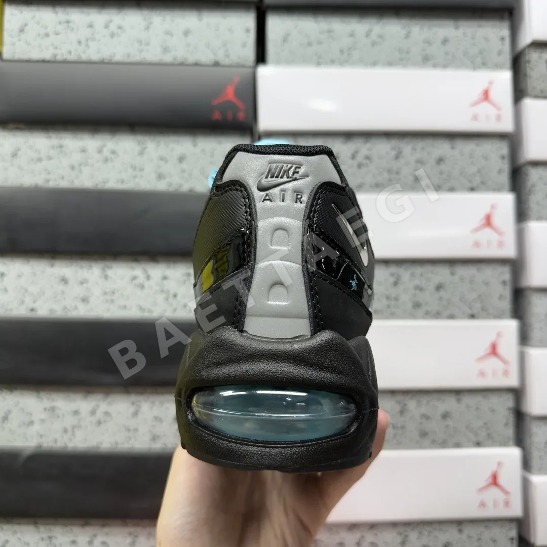 나이키 [GX] 에어 맥스 95 IM4691-001 201798 Nike Air Max 95 Big Bubble Scorpion 상세 이미지 6