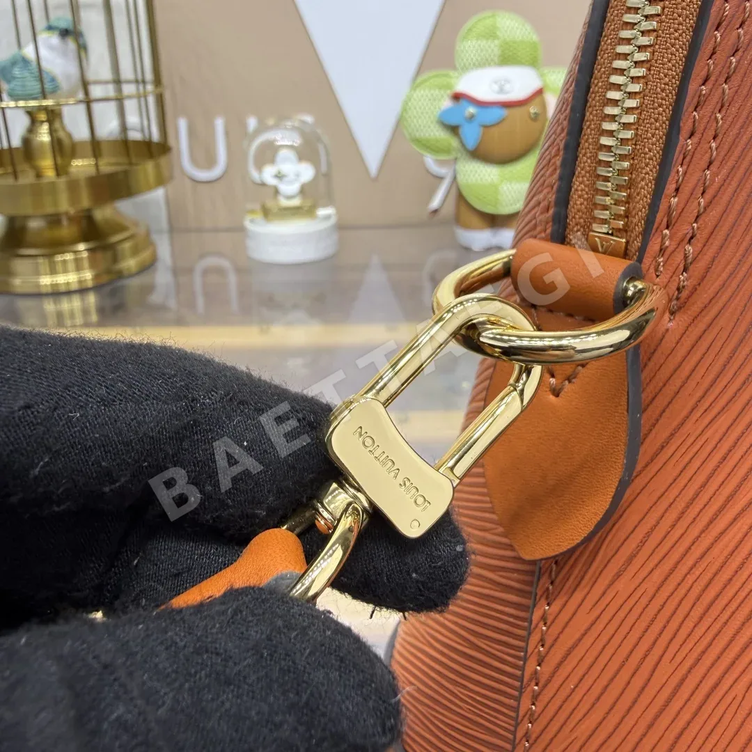 루이비통 알마MM 에피 가죽 핸드백 M28500 상세 이미지 7