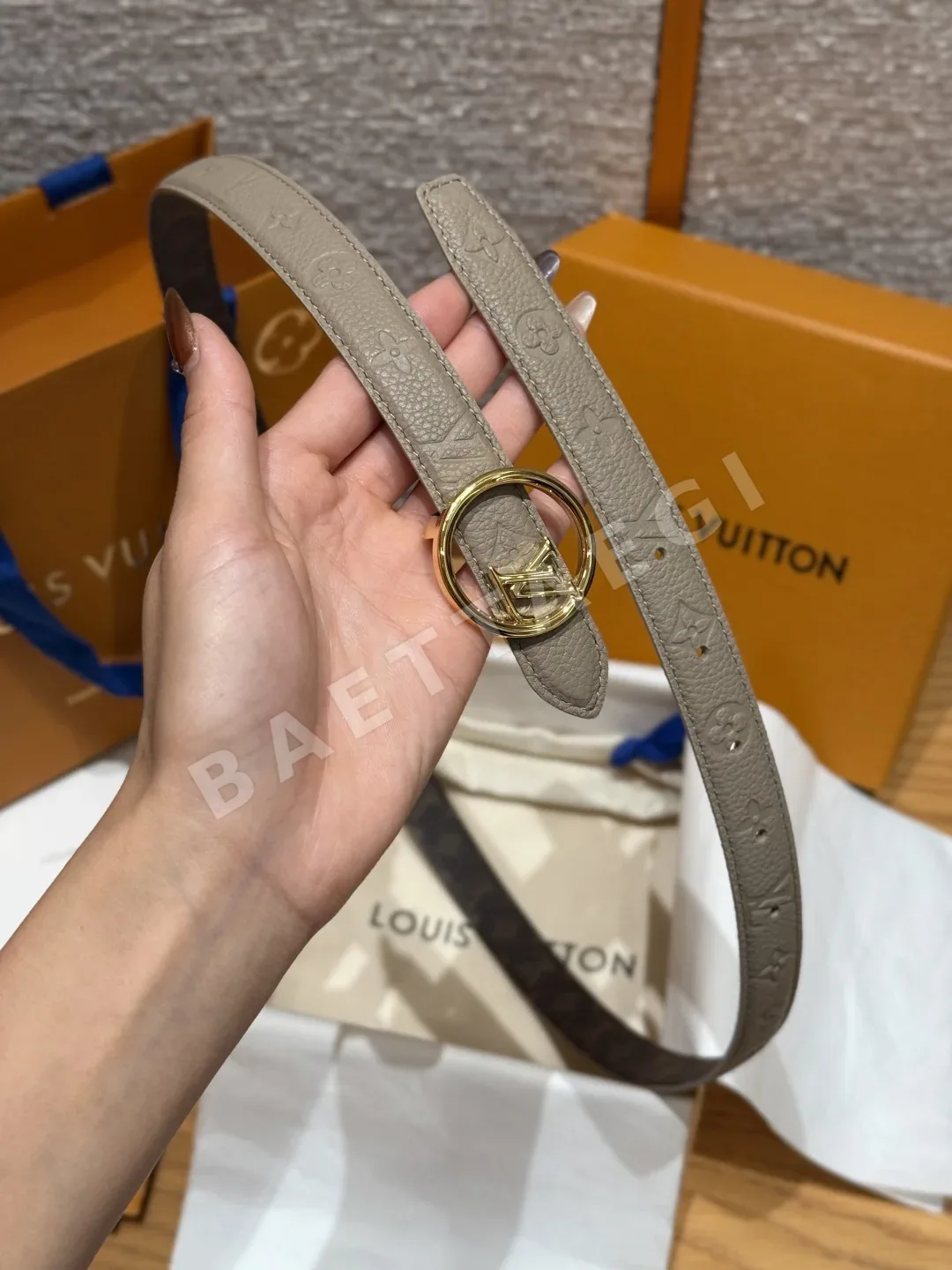 루이비통 도핀 20mm 리버시블 벨트 상세 이미지 6