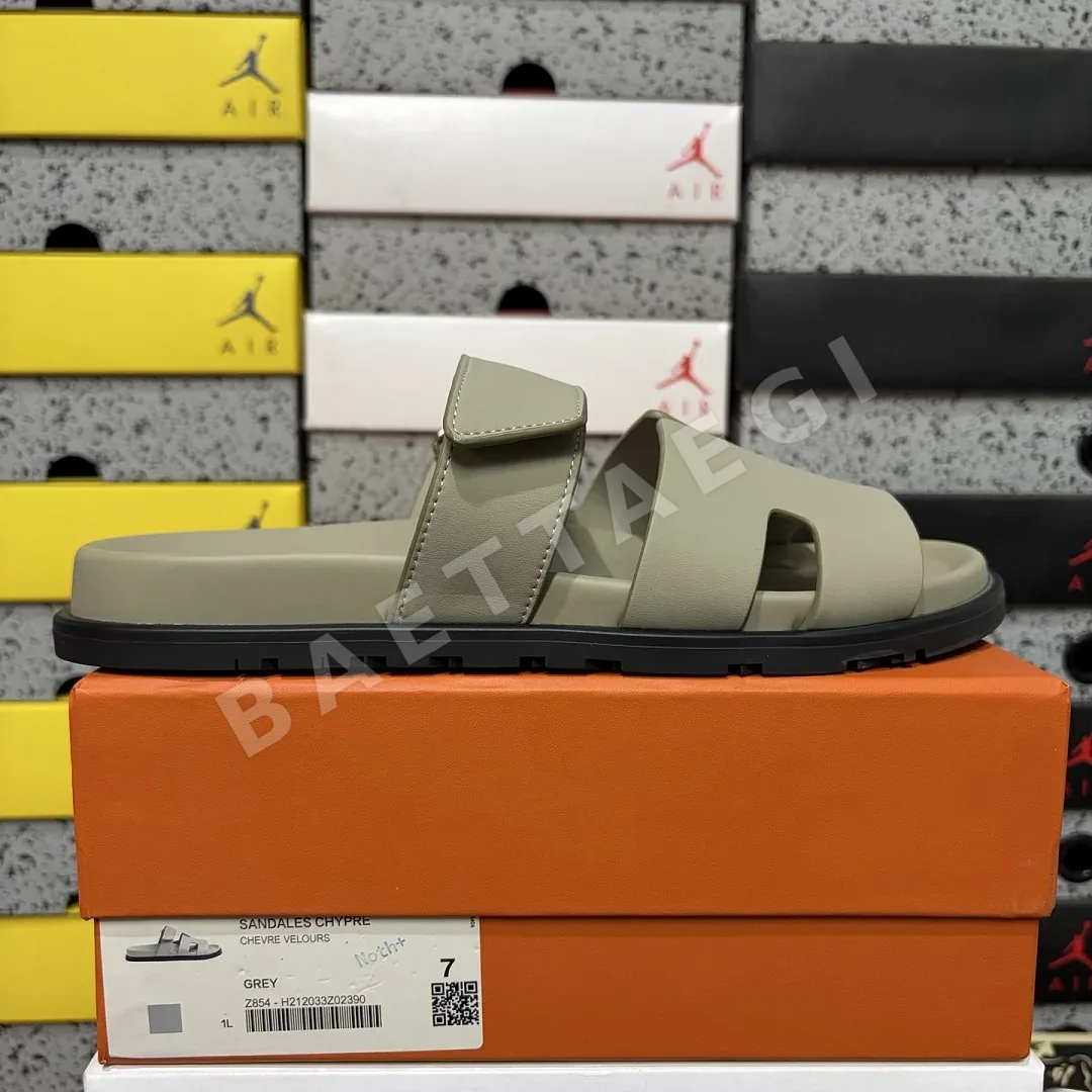 에르메스 [YX] 205746 Hermes Chypre Sandal /