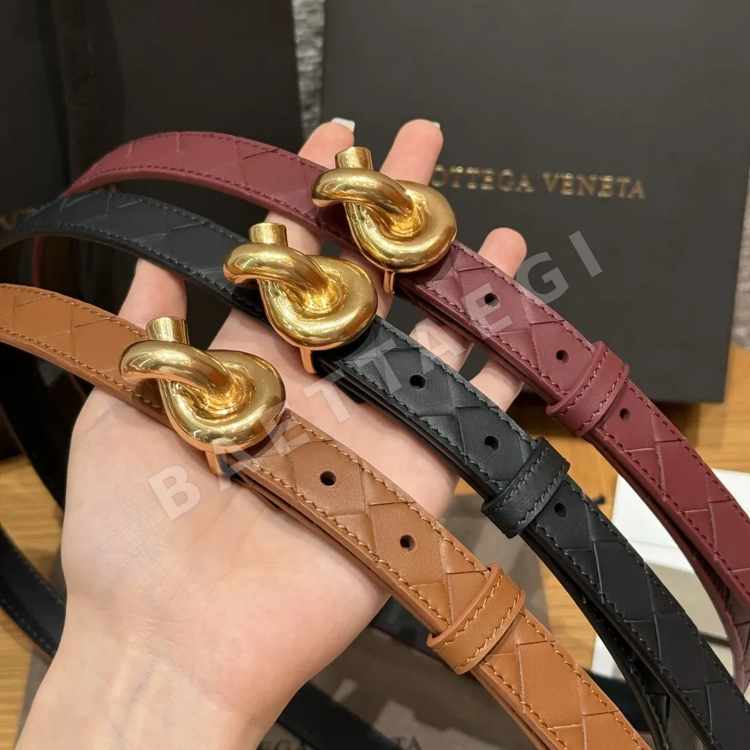 보테가베네타 인트레차토 소가죽 꼬임 벨트 상세 이미지 2