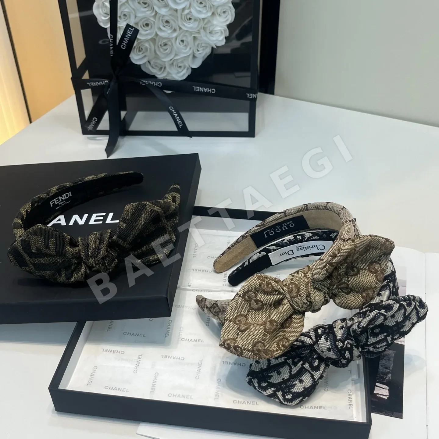펜디 F 헤드밴드 헤어악세사리 185034