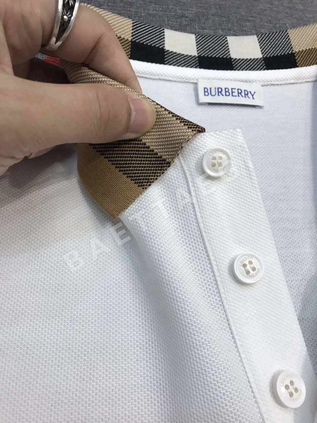 버버리 메시 피케 카라 남성 반팔 셔츠 상세 이미지 7