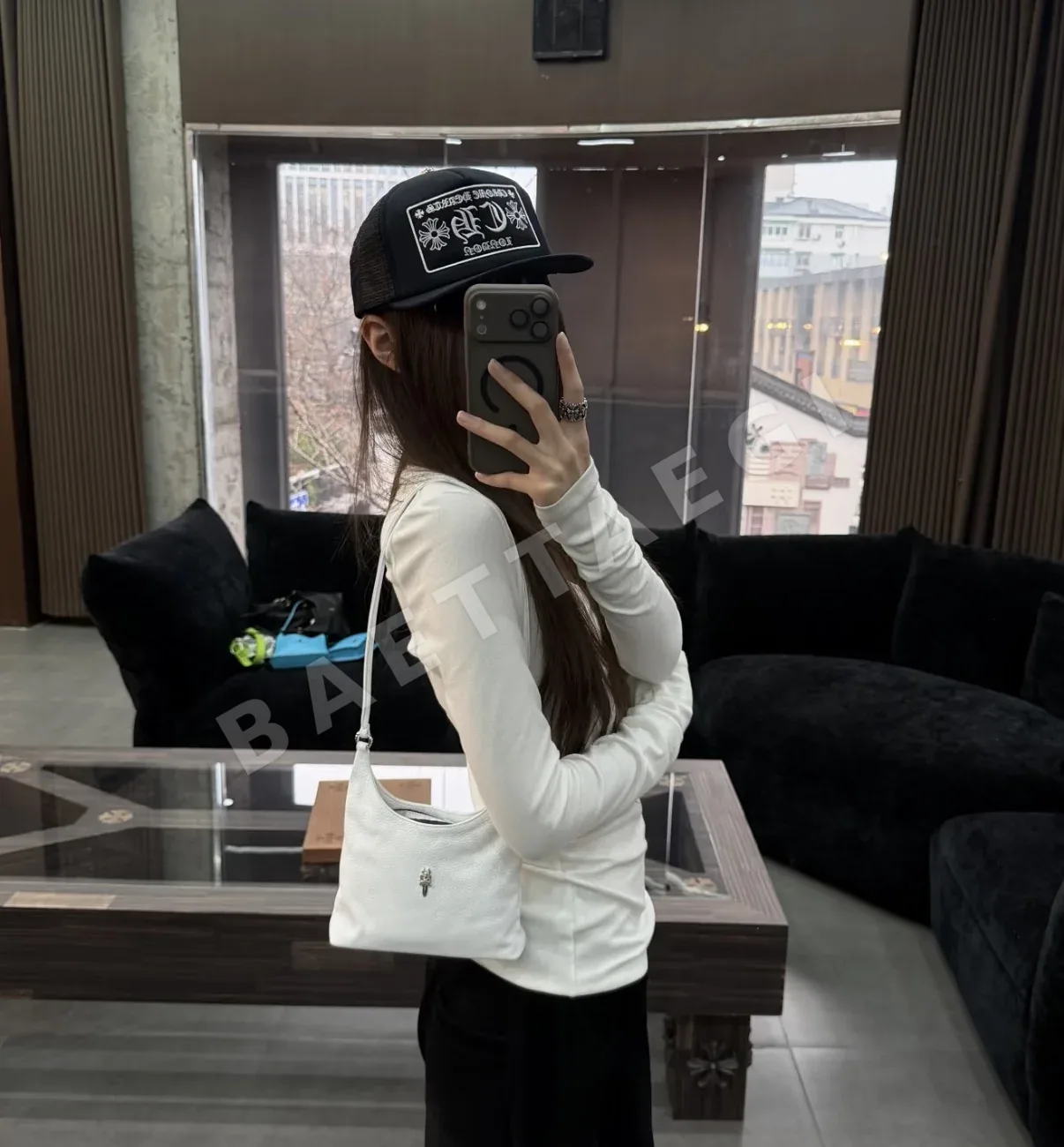 크롬하츠 클래식 화이트 비보 가방 상세 이미지 6