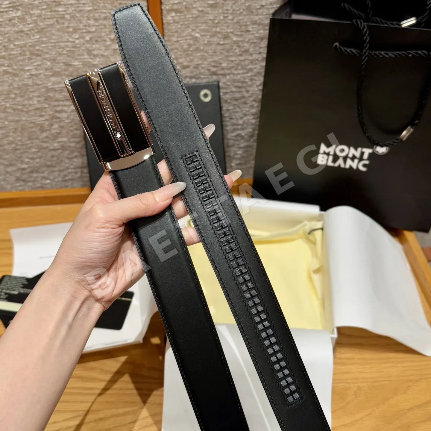 몽블랑 자동 버클 가죽 남성 벨트 상세 이미지 7
