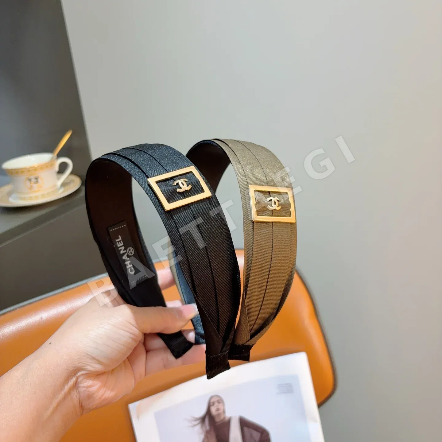 샤넬 더블 C 로고 미니 헤어밴드 182939