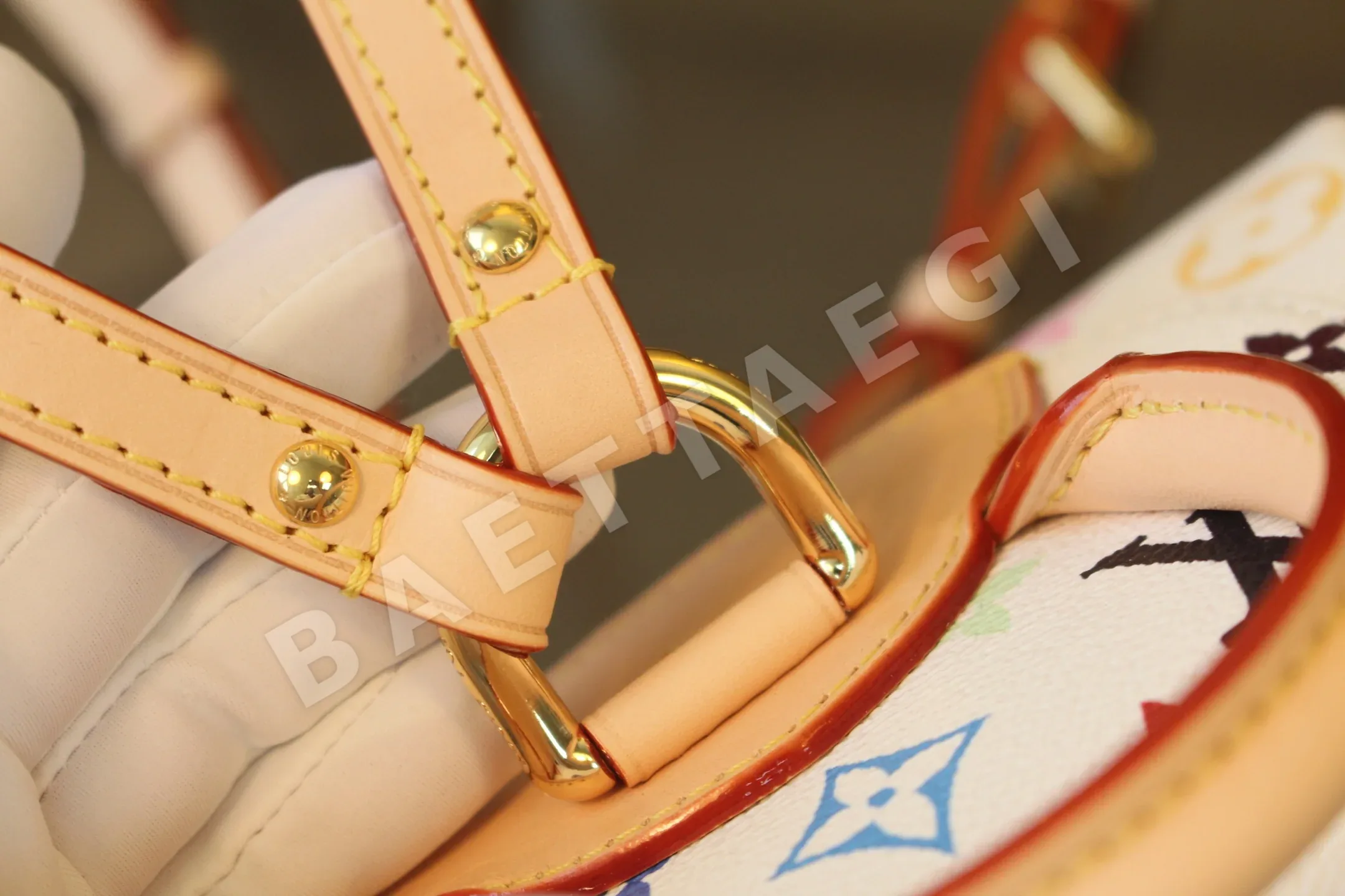 루이비통 모노그램 코팅 캔버스 백팩 M13081 상세 이미지 5