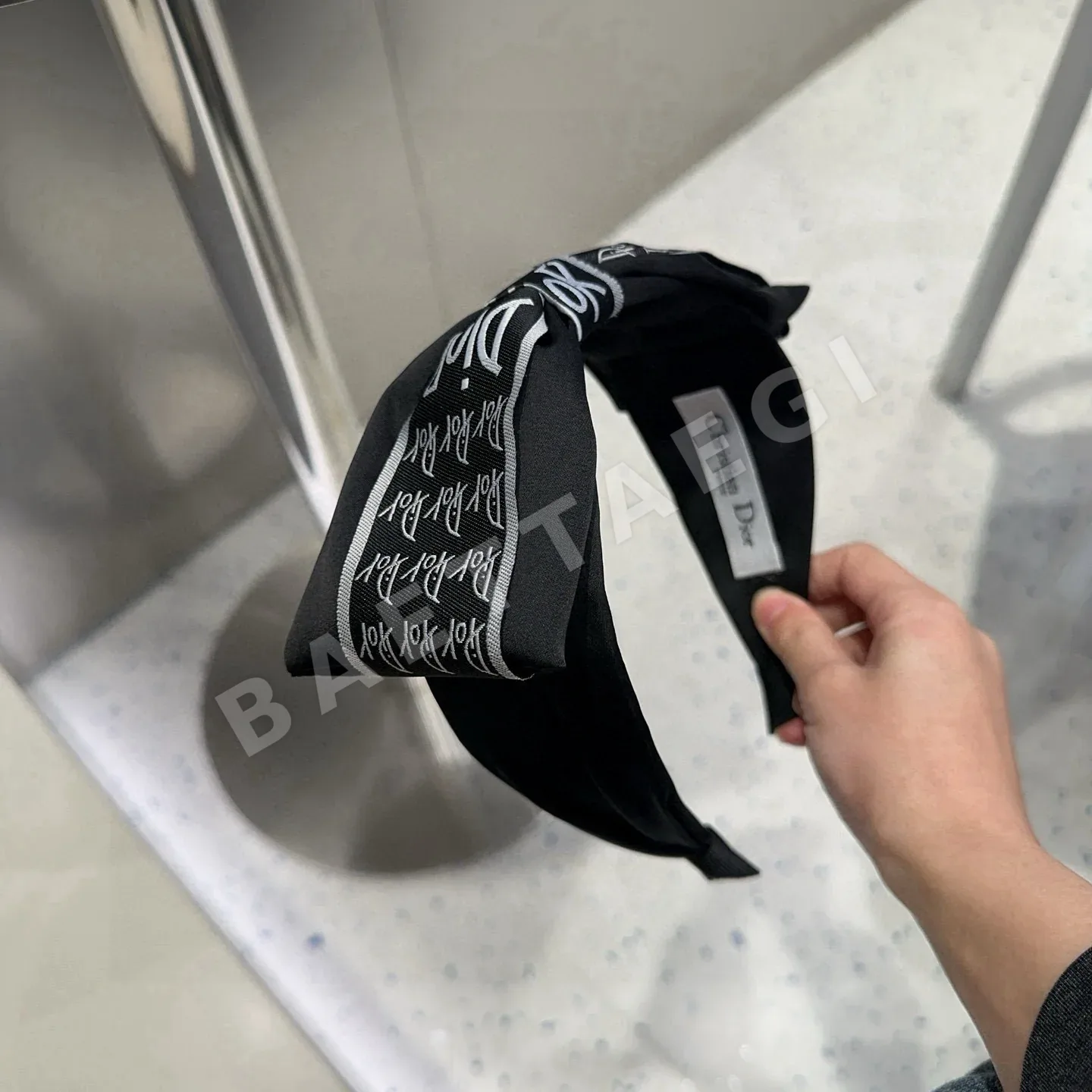 디올 CD 로고 헤드밴드 상세 이미지 7