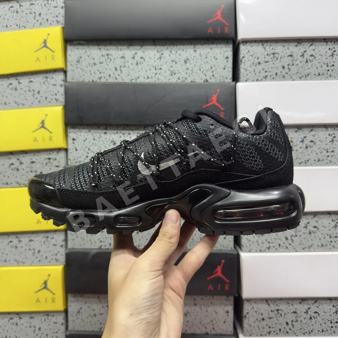 나이키 [BD] 에어 맥스 플러스 FD0670-001 201901 Nike Air Max Plus Toggle Black Reflective 상세 이미지 8