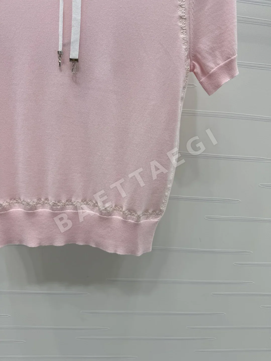 디올 여성 자수 레이스 라운드넥 반팔 니트 상세 이미지 6