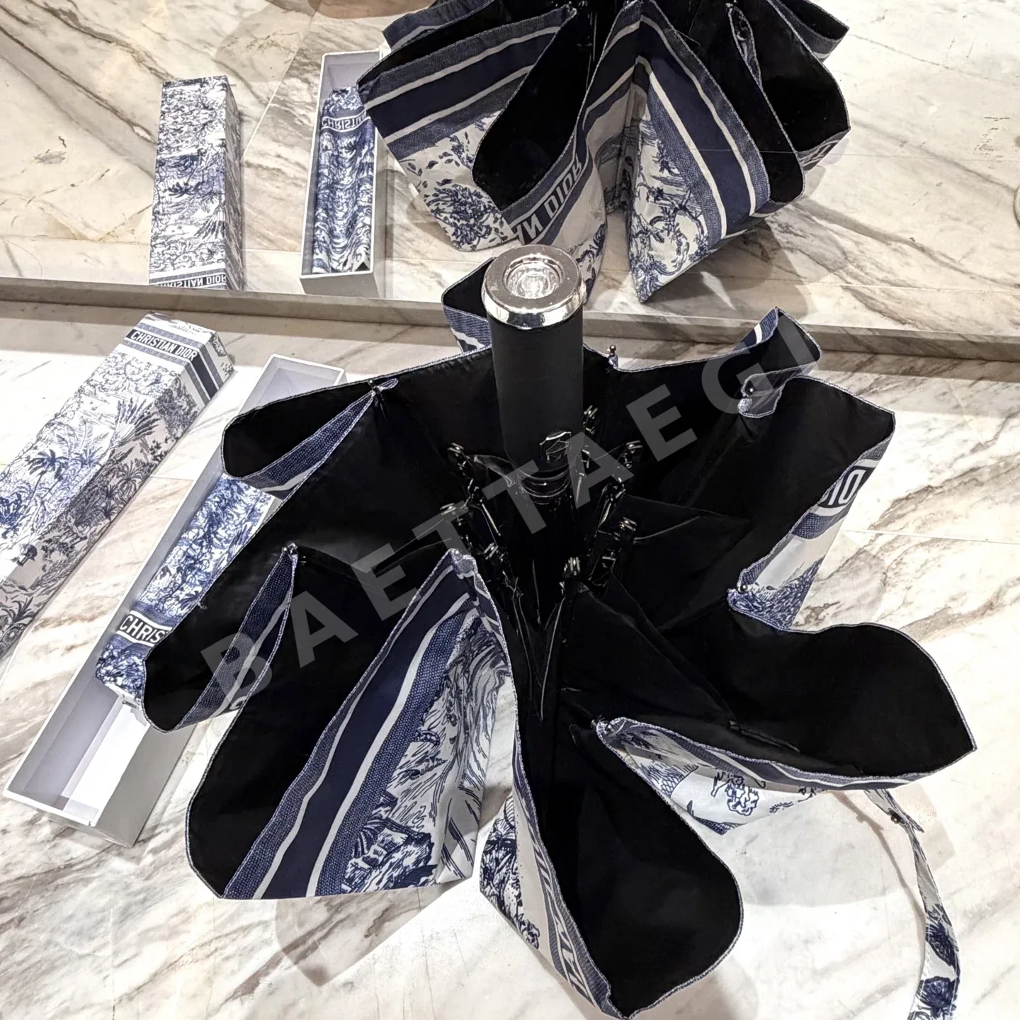 디올 우산 85560 Dior Umbrella 상세 이미지 5