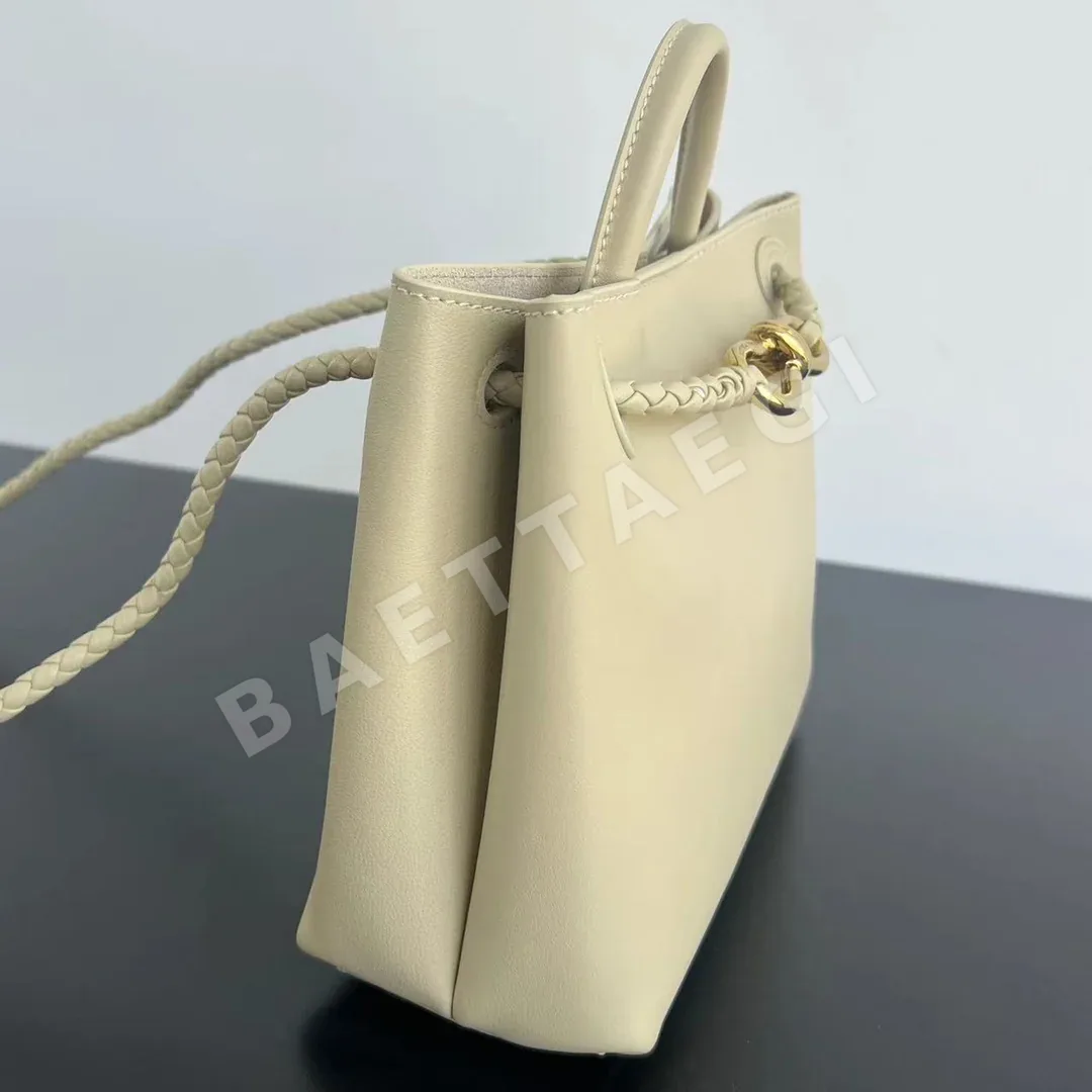 보테가베네타 풀 레더 우븐 숄더백 상세 이미지 2