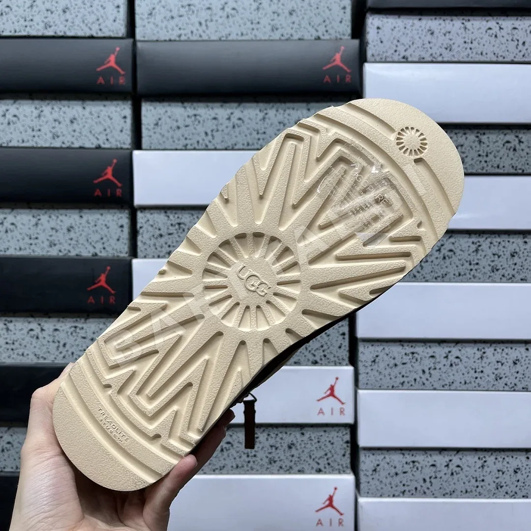 어그 [OT] 209121 UGG 1130727-CHE 상세 이미지 6