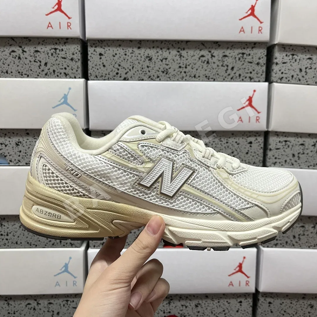 뉴발란스 [XY] 740v2 U740PR2 202072 New Balance 740v2 White Marsh Green 상세 이미지 8