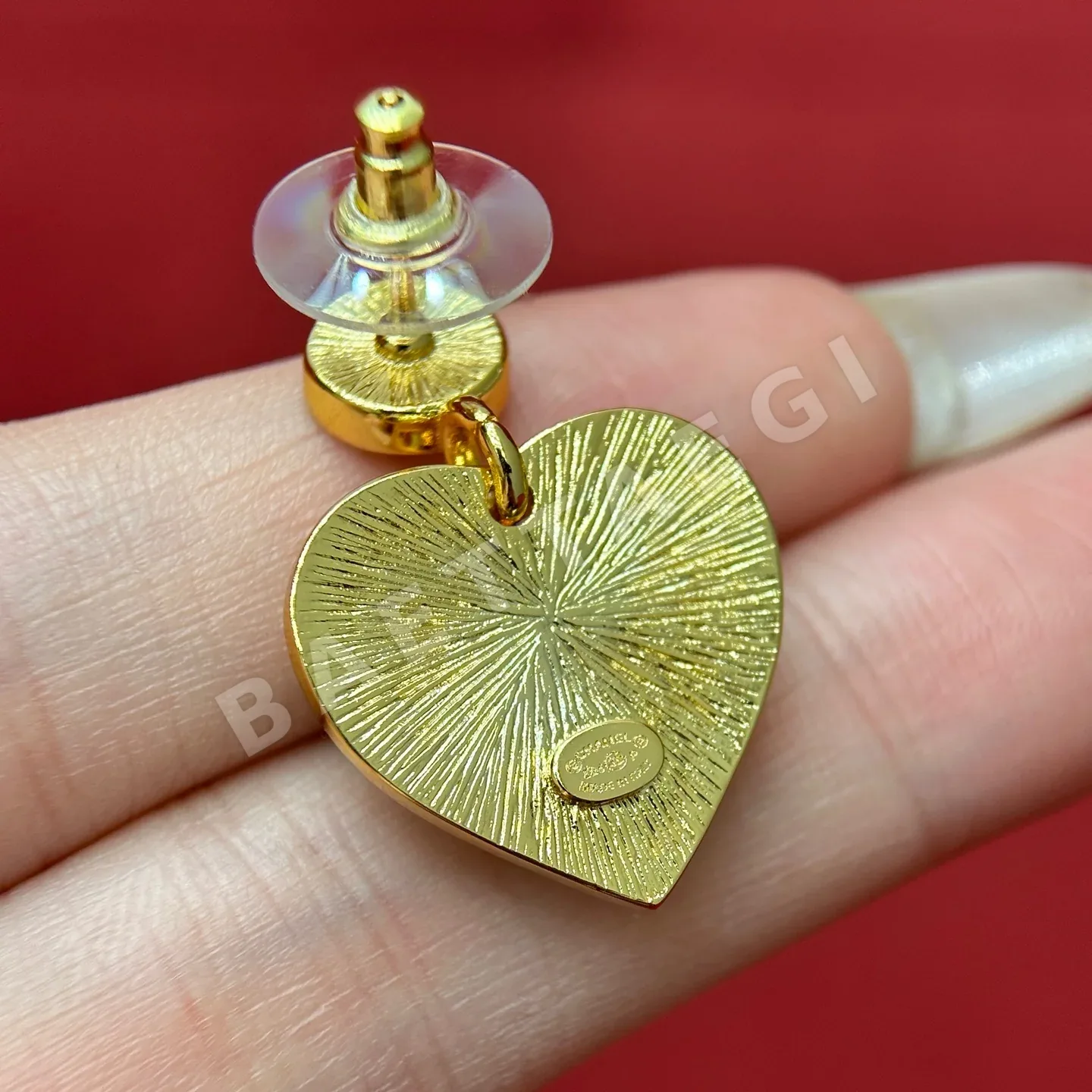 샤넬 블랙 골드 레드 컬러 블록 하트 귀걸이 상세 이미지 7