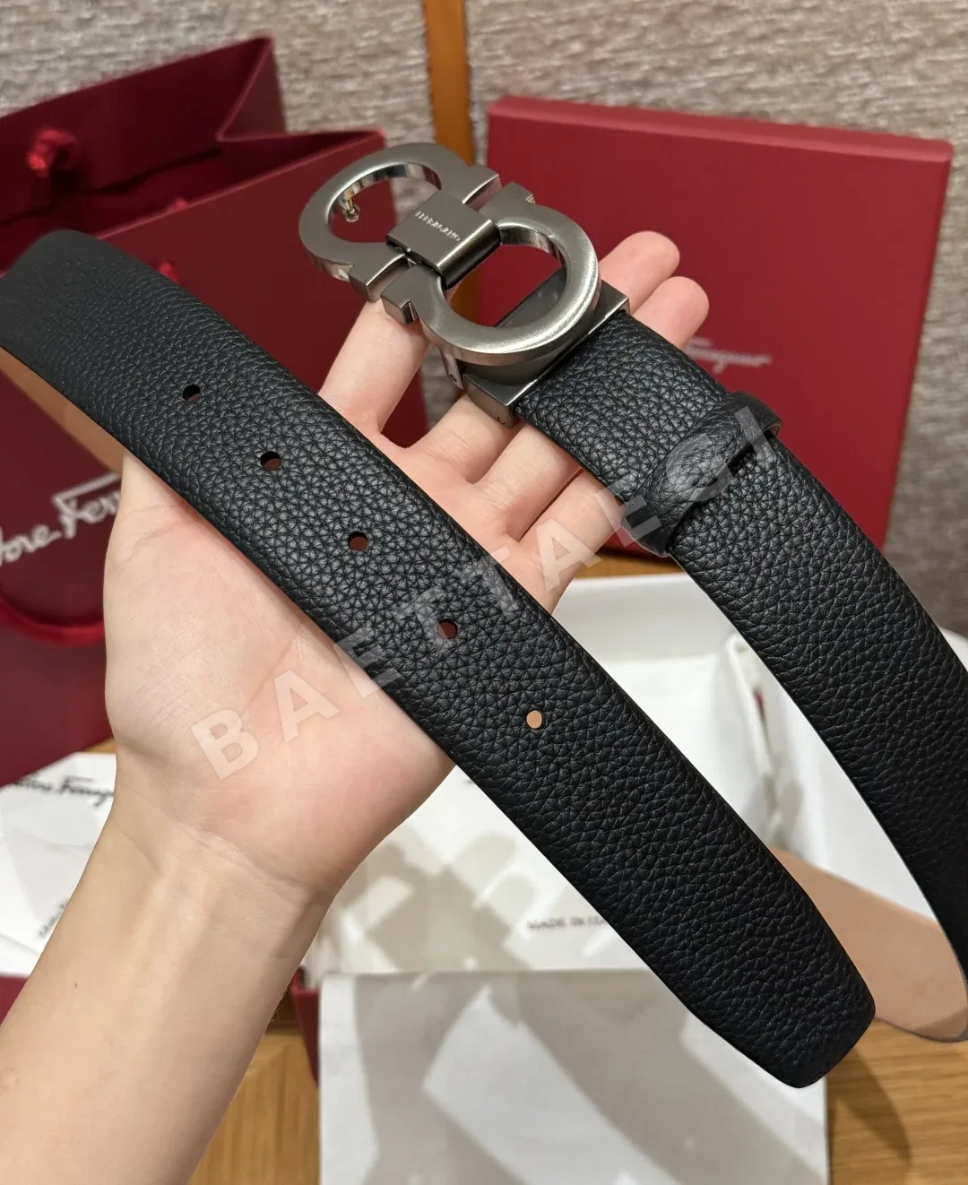 페레가모 간치니 양면 가죽 벨트 상세 이미지 4