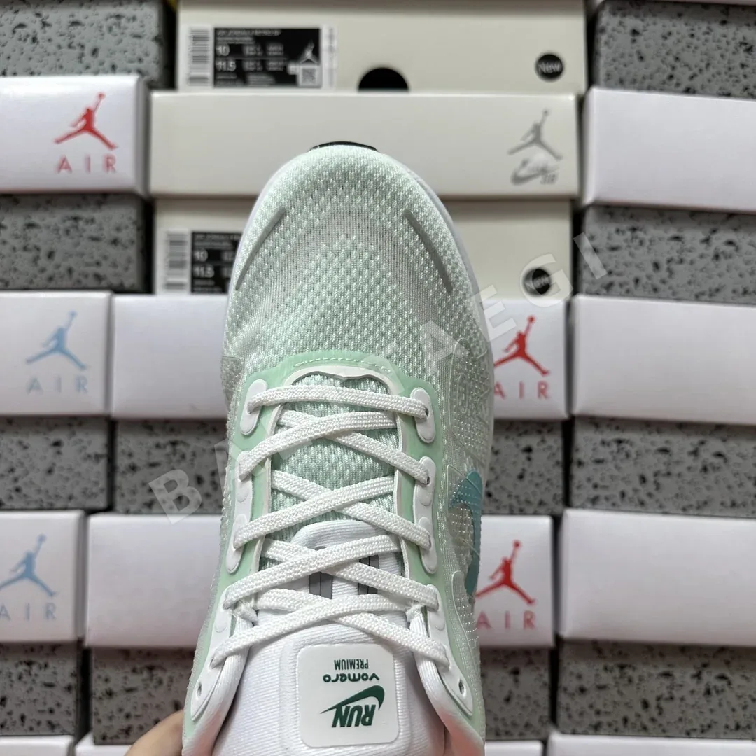 나이키 [5A] 보메로 프리미엄 블루 HQ2050-983 201628 Nike Vomero Premium 상세 이미지 4