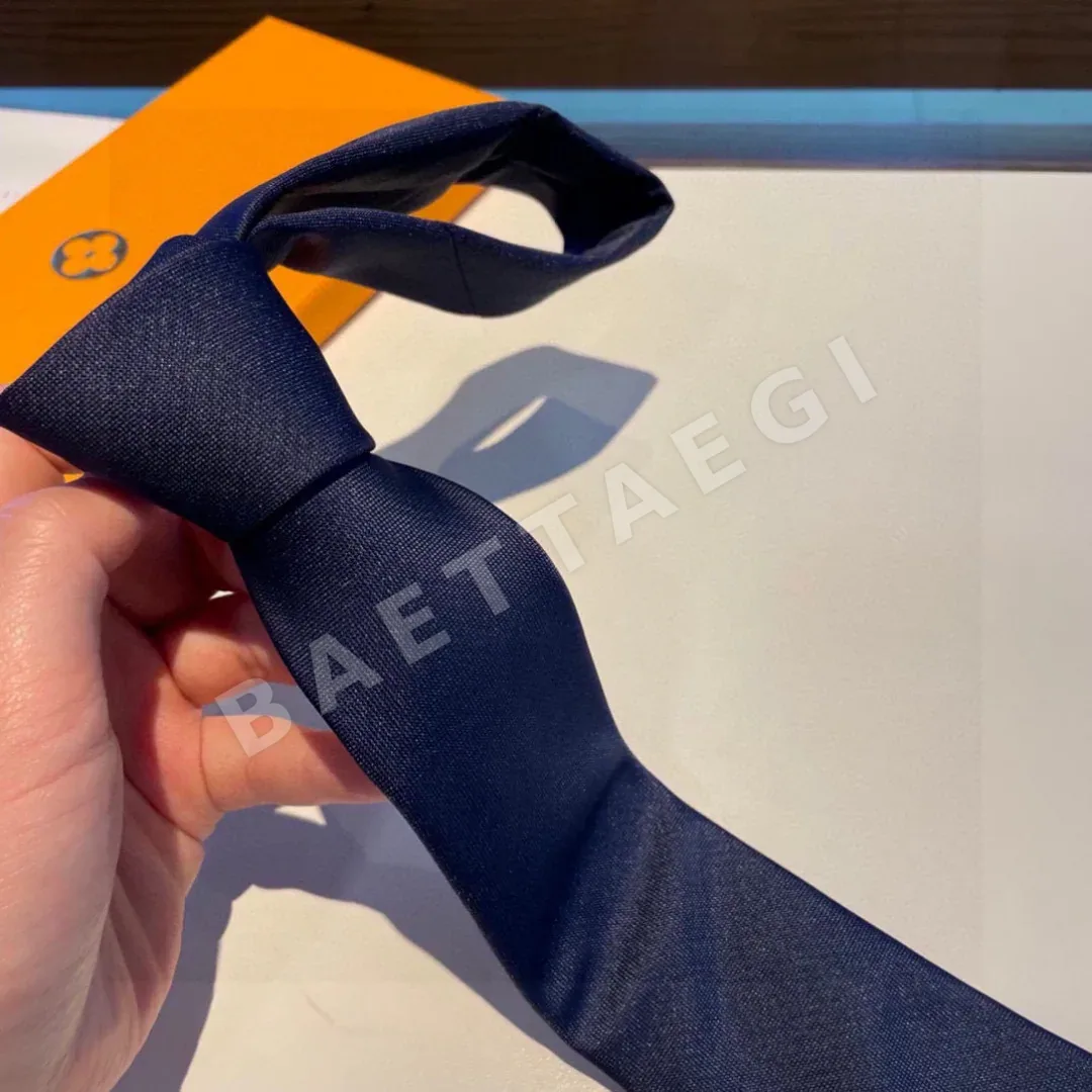 루이비통 넥타이 86916 Louis Vuitton Tie 상세 이미지 9