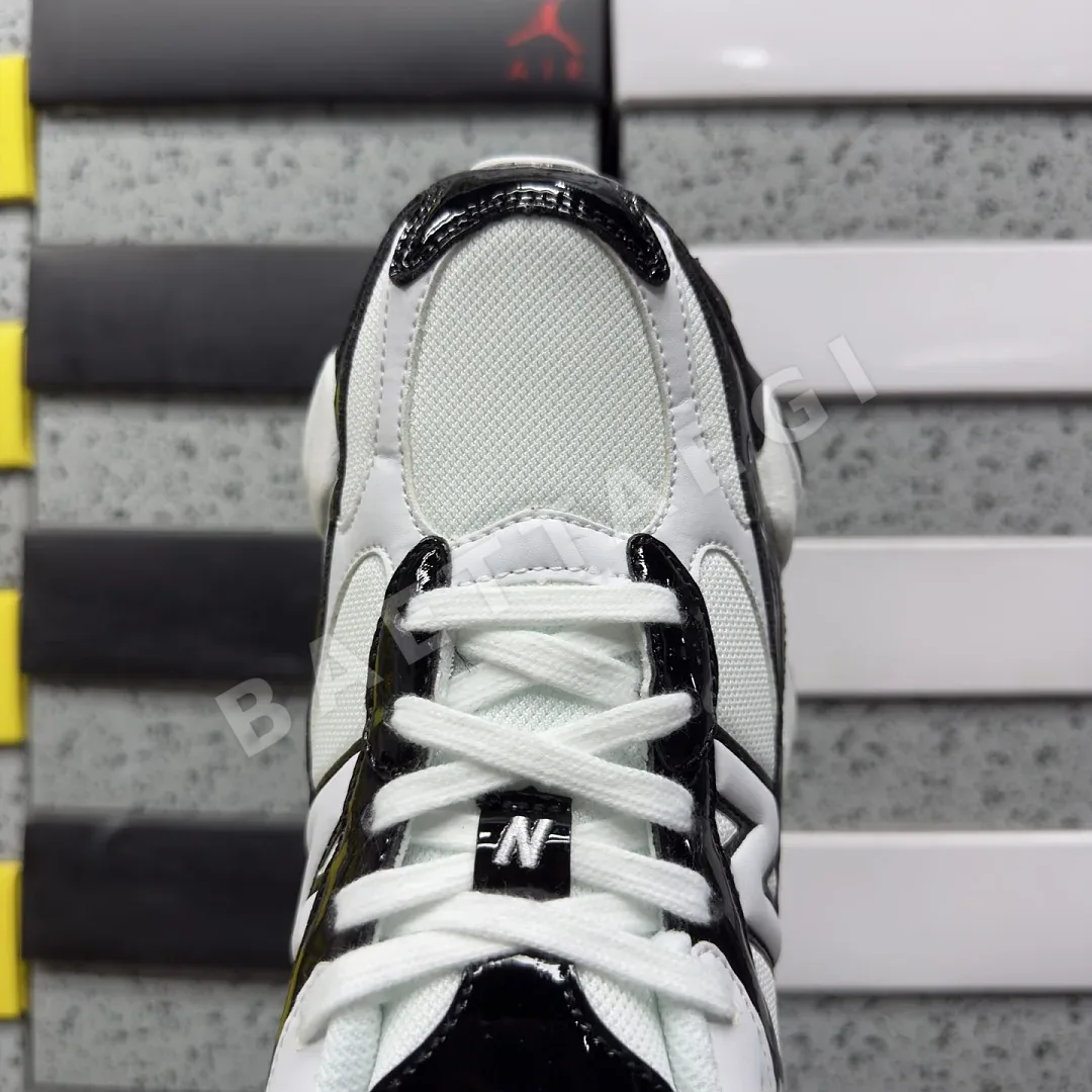 뉴발란스 [C] 9060R U906076M 202250 New Balance 9060R Black White 상세 이미지 6