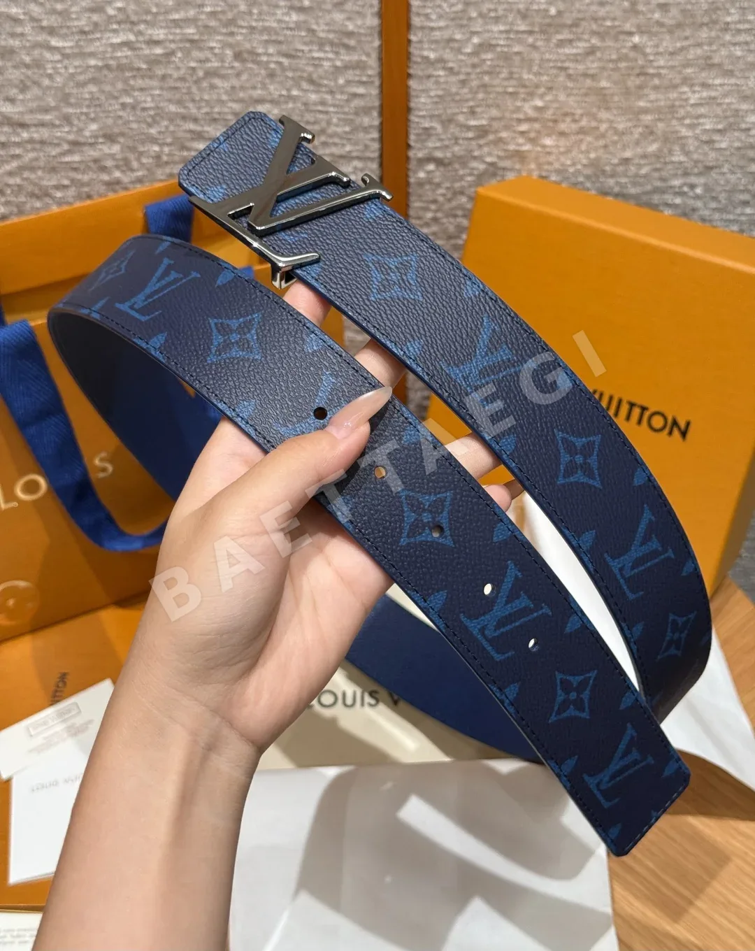 루이비통 디멘션 드리프트 40mm 리버시블 벨트 상세 이미지 6
