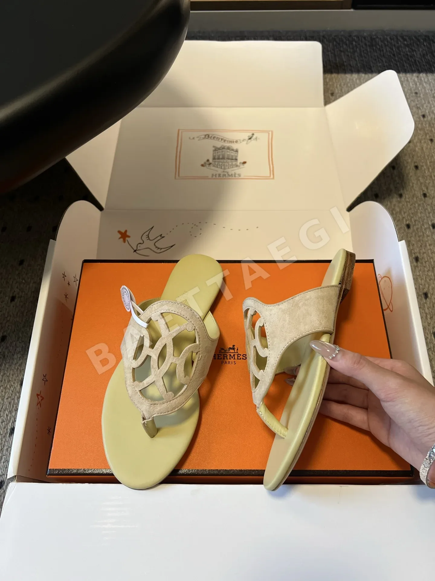 에르메스 마쥬 샌들(Hermès Mage Sandal) 상세 이미지 4
