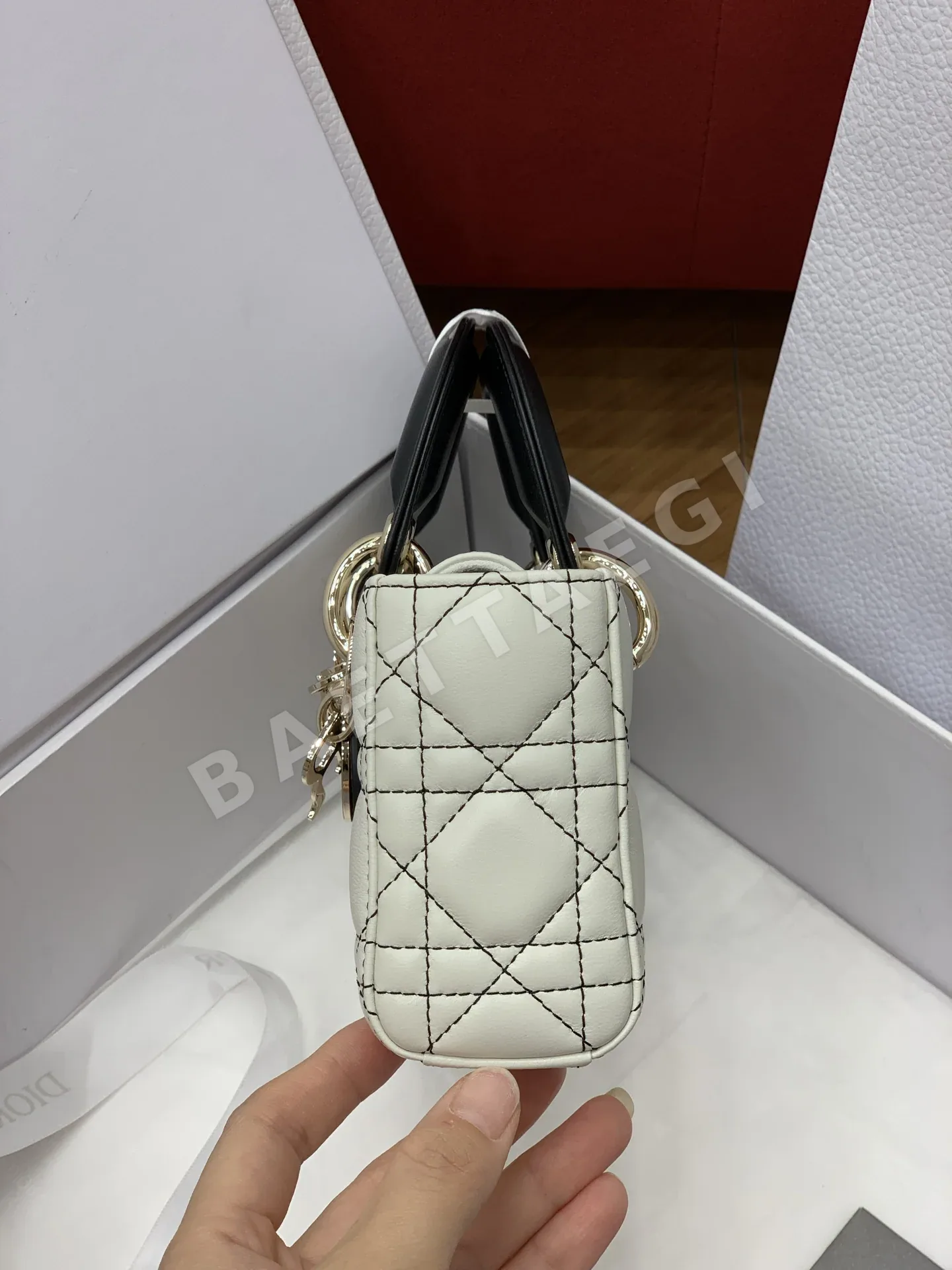 디올 레이디 투톤 미니 가방 상세 이미지 4