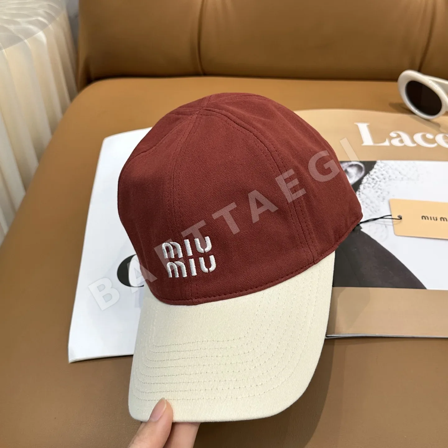 미우미우 컬러 블록 자수 베이스볼 모자 상세 이미지 2