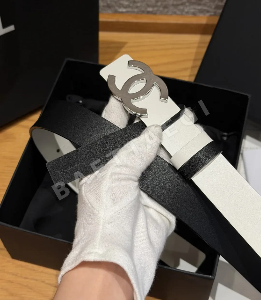 샤넬 리버시블 카프스킨 더블 C 버클 벨트 상세 이미지 6