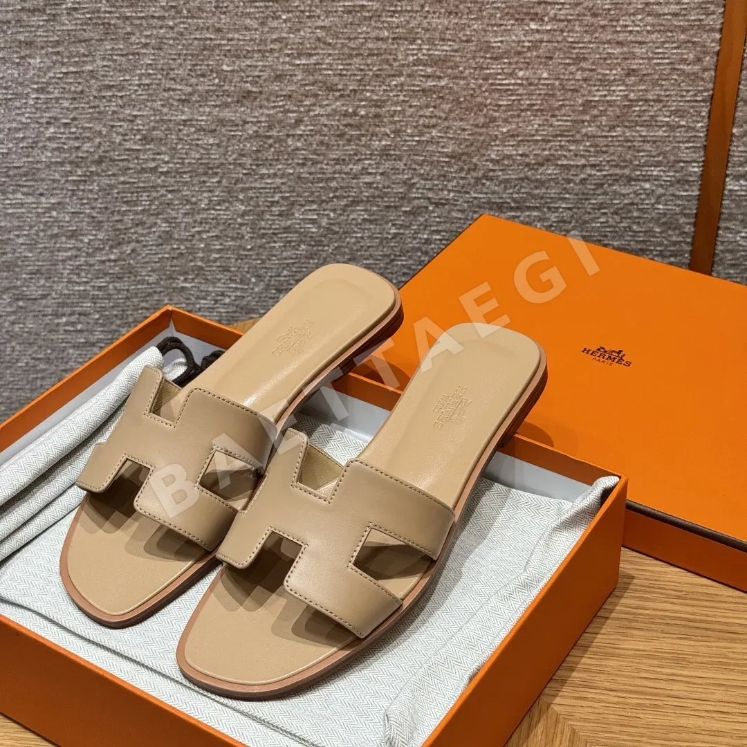 에르메스 오란 베이지 램스킨 슬리퍼 117558