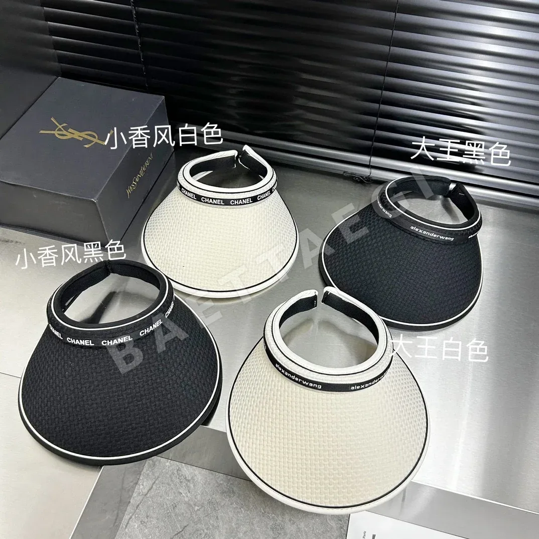 샤넬 바이저 모자 82313