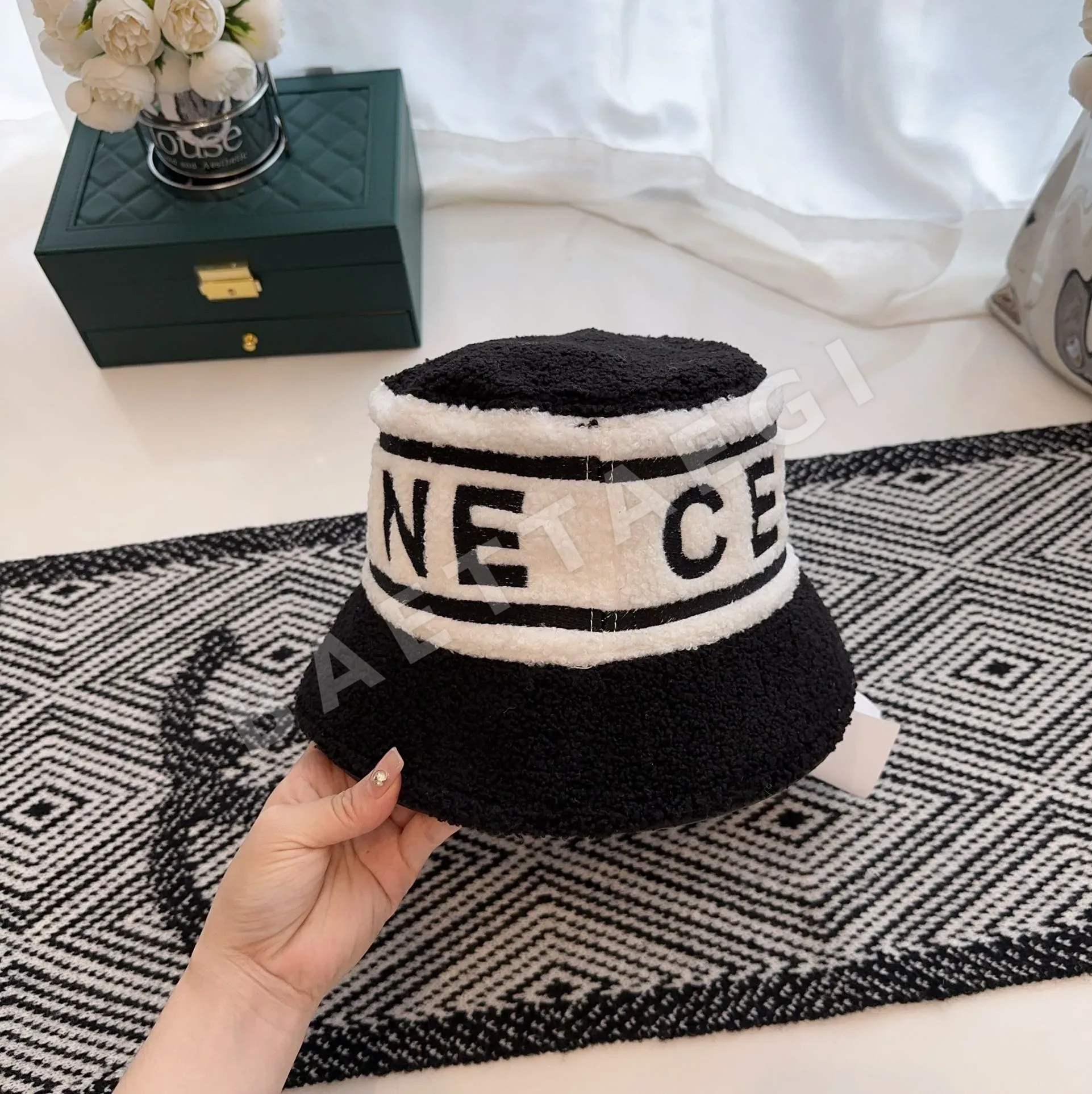 셀린느 모자 84269 Celine Cap 상세 이미지 9