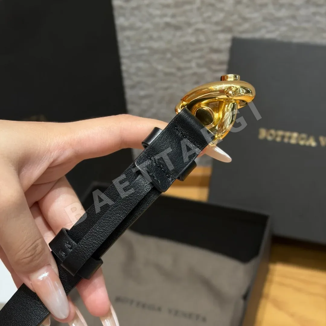 보테가베네타 로프 노트 가죽 벨트 상세 이미지 9