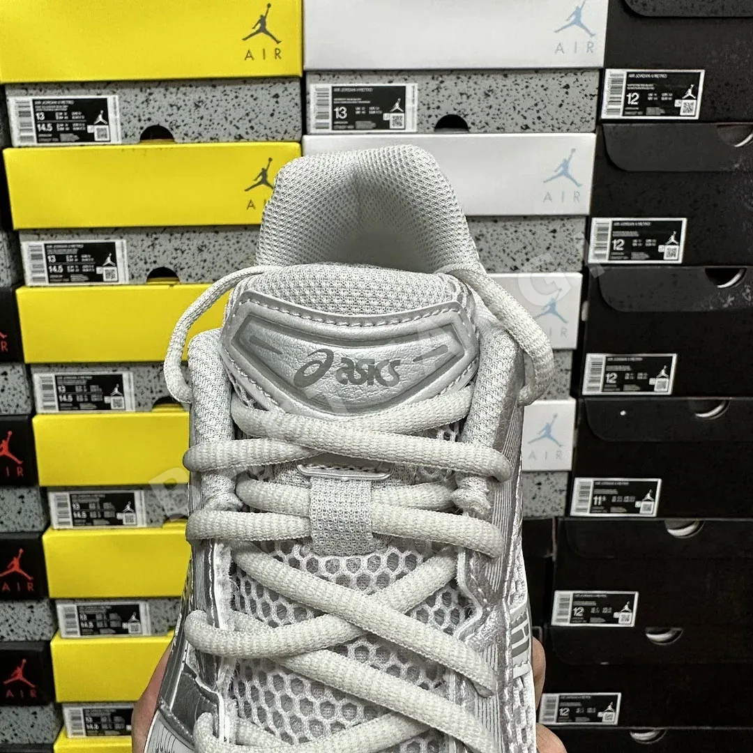 아식스 [TOP] 젤 카야노 14 1202A056-021 200259 Asics Gel-Kayano 14 Cloud Grey 상세 이미지 2