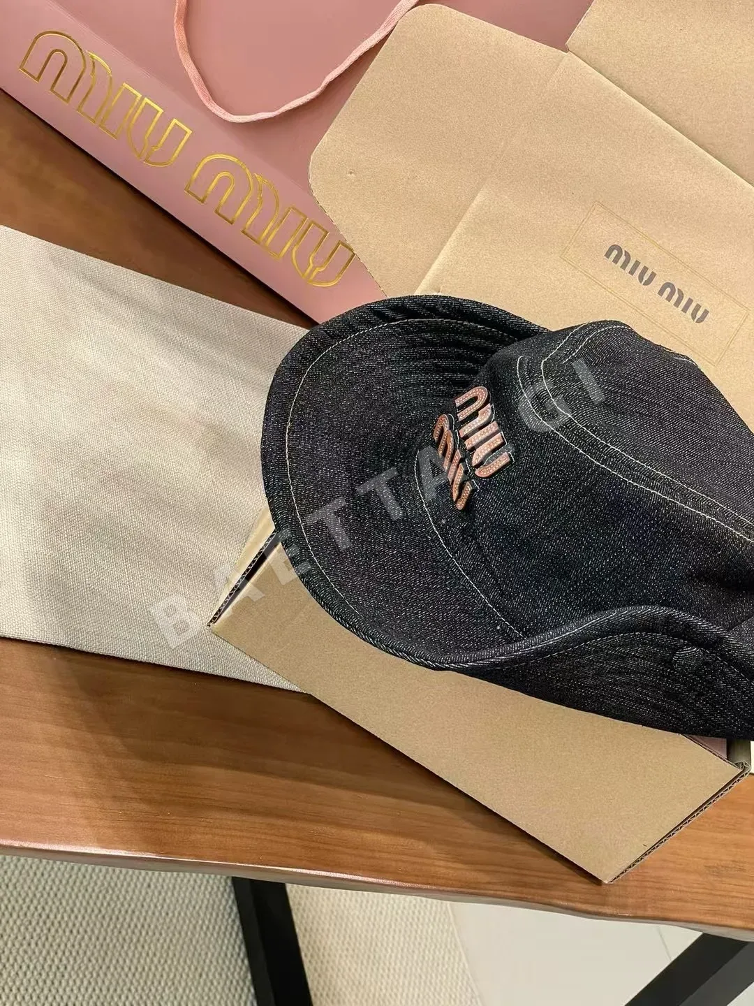 미우미우 데님 버킷햇 모자 상세 이미지 9
