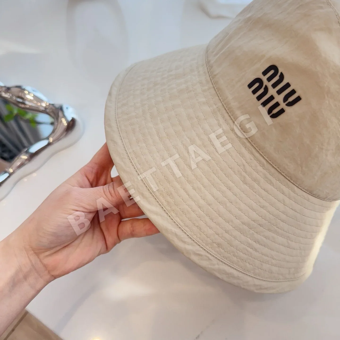 미우미우 모자 81273 Miu Miu Cap 상세 이미지 6