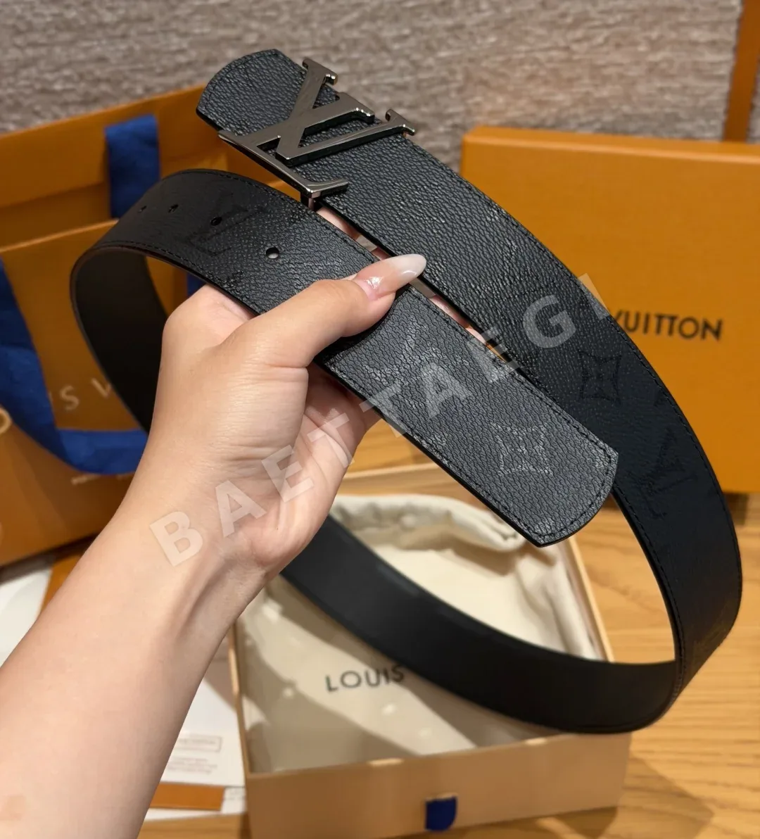 루이비통 디멘션 40mm 리버시블 벨트 상세 이미지 3
