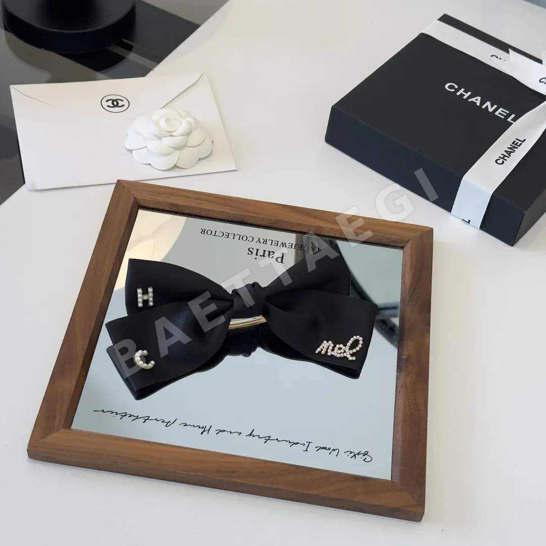 샤넬 리본 헤어클립 상세 이미지 3