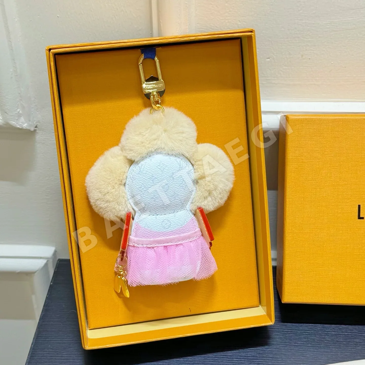 루이비통 비비안 해바라기 모노그램 키링 상세 이미지 4