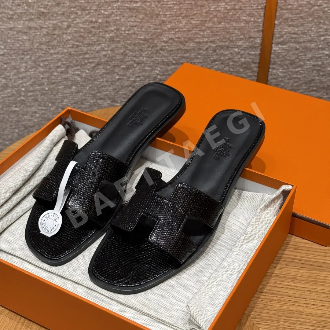 에르메스 오란 도마뱀 가죽 샌들 117444